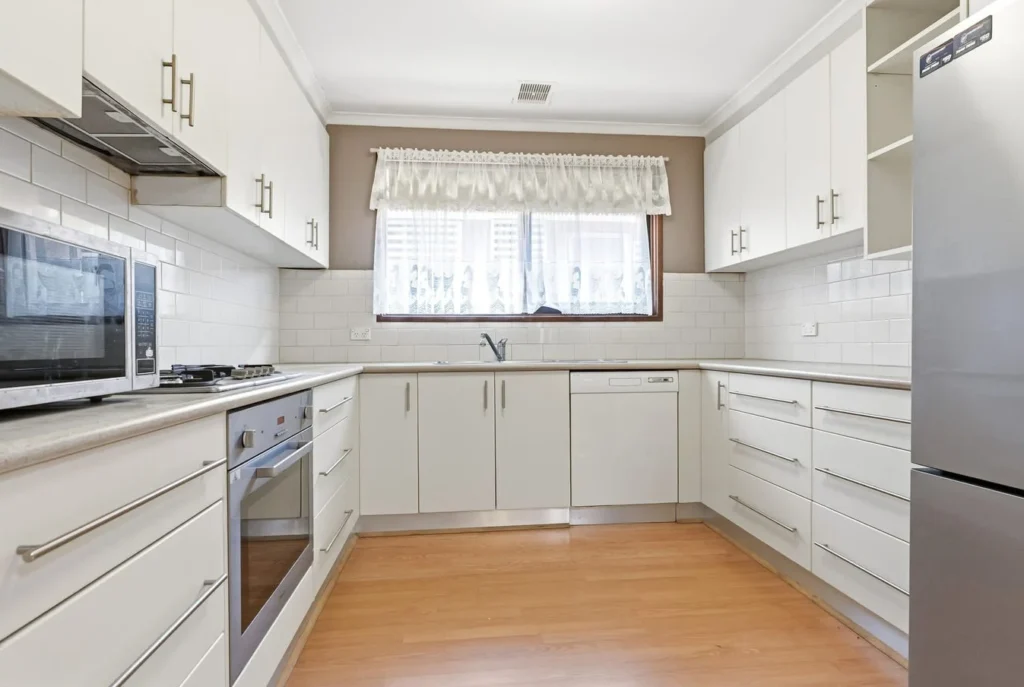 SDA In Werribee Kitchen